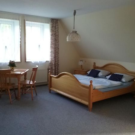 Gastezimmer - Campingplatz Am Muhlenbach 索尔陶 外观 照片